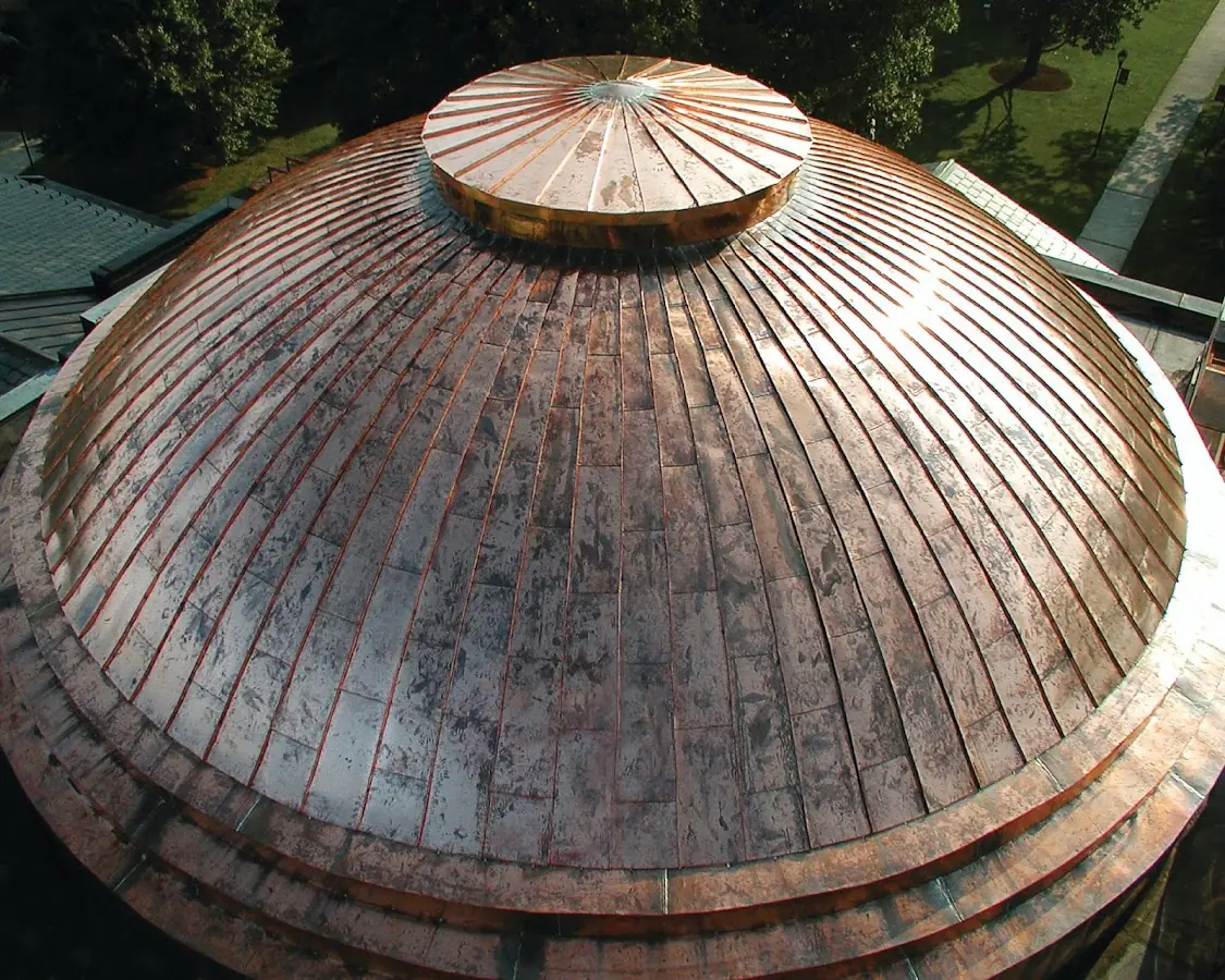 Craftsman Roofing crew installing a new roof in Indian Ridge